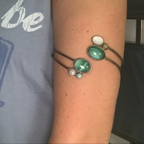 Free People Jewelry - Free People Arm cuff